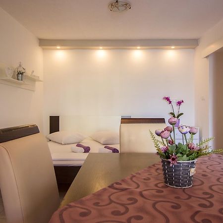 Apartments Hajdi ดูเช ภายนอก รูปภาพ